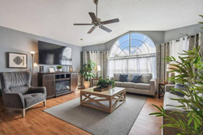 FABULOUS New Decor, Near Dis, Fireplace, Star Wars Children's BR, Next To Pool, LOW rates!
